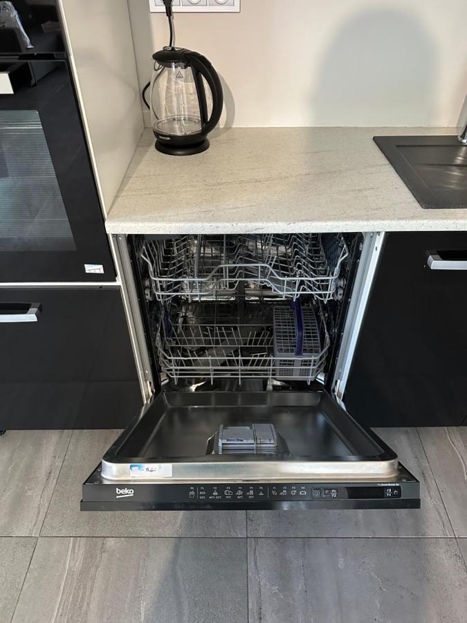Apartman Byt 75M2 Klid Priroda Pro Rodinu Prága Kültér fotó